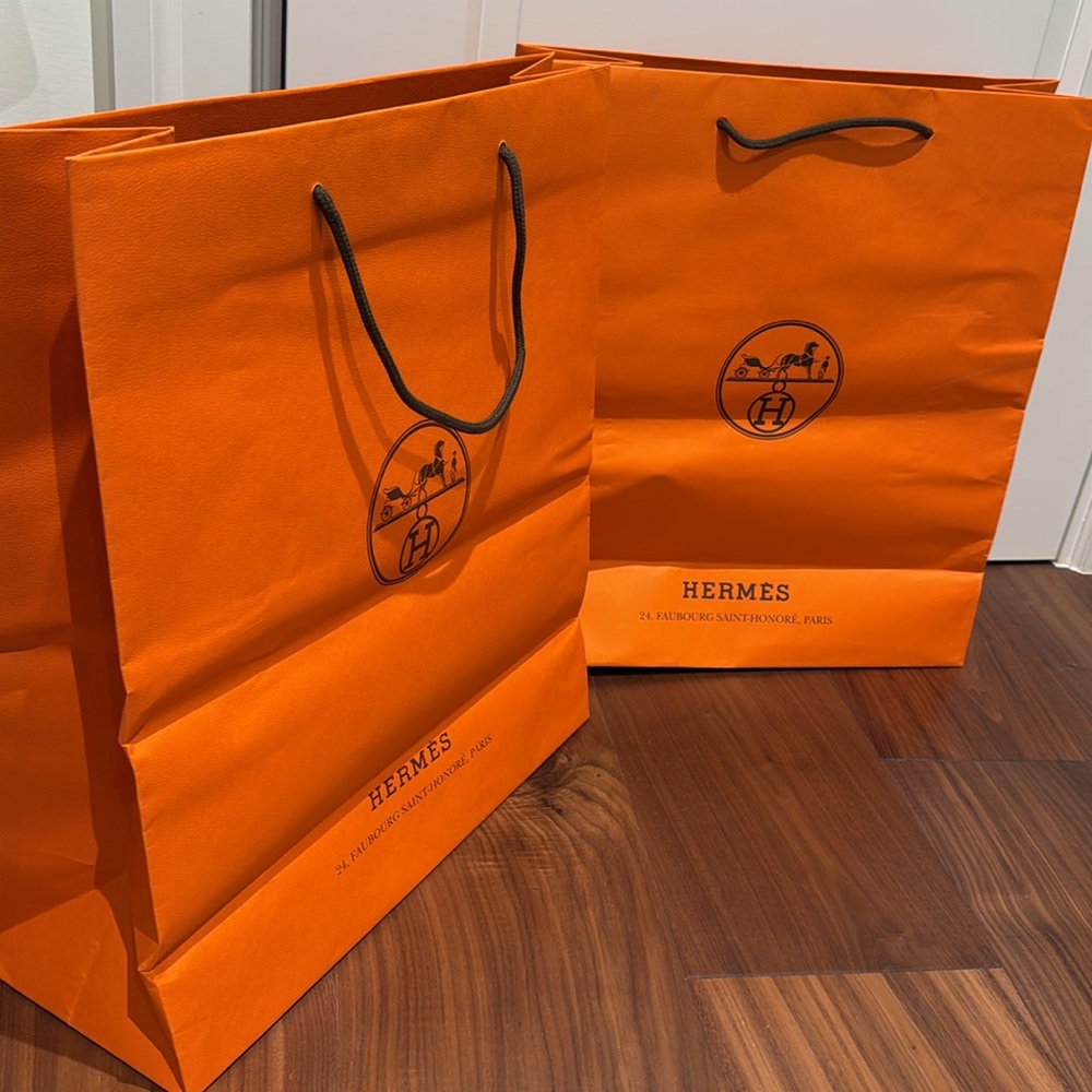Hermes shopping gift orange bags 2 different sizes like new - Picture 7 of 11
